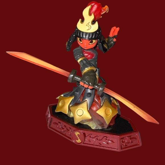 Skylanders IMAGINATORS Flare Wolf Sensei, Ta Kwon
Crow, Master Sensei Ember, Boo - Picture 4 of 9